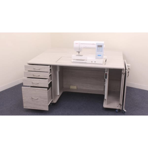 Horn Tasman - Image 6