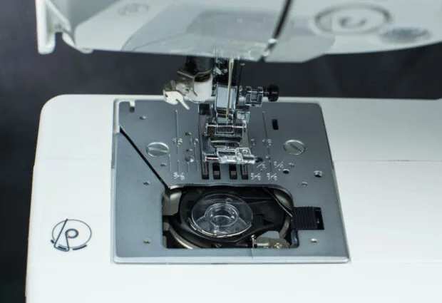 Jaguar Sewing Machines NSS_5045