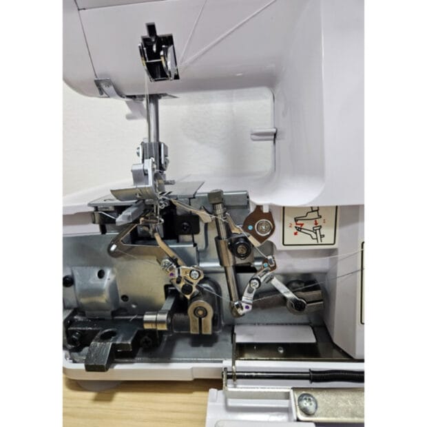 Novum N1034D 2,3 & 4 Thread Overlocker - Image 4