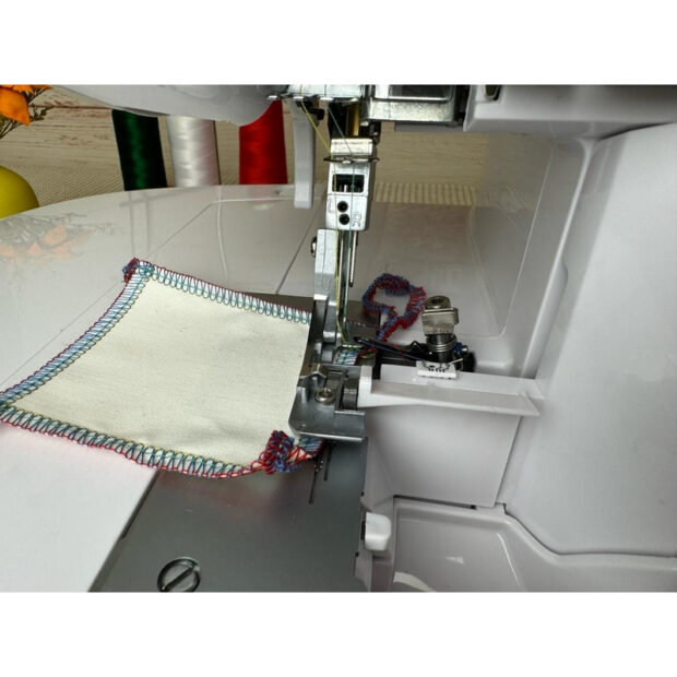 Stitchmaster SM515D 2, 3 & 4 Thread Overlocker - Image 10
