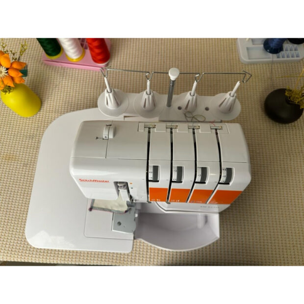 Stitchmaster SM515D 2, 3 & 4 Thread Overlocker - Image 5